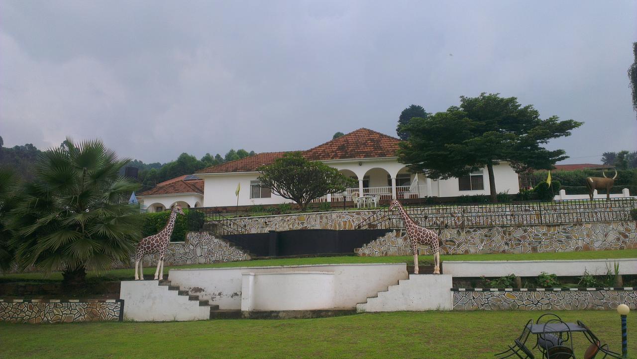 Kigezi Gardens Inn Kabale Exterior foto