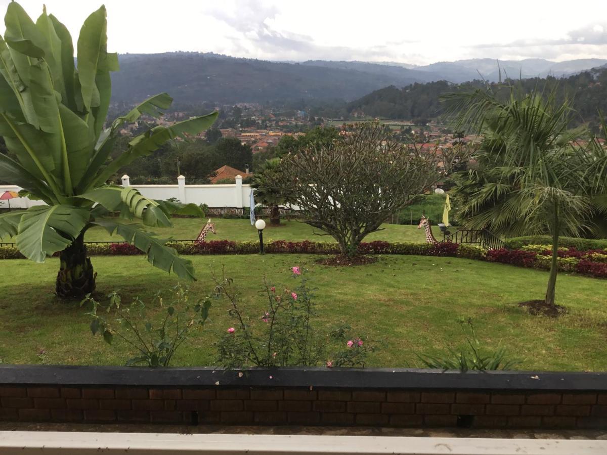 Kigezi Gardens Inn Kabale Exterior foto