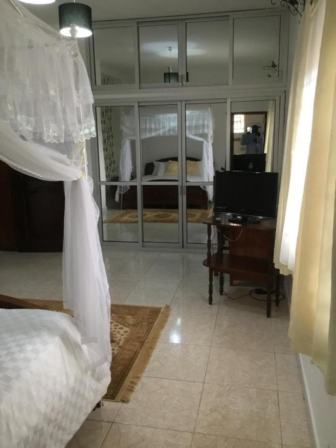 Kigezi Gardens Inn Kabale Exterior foto